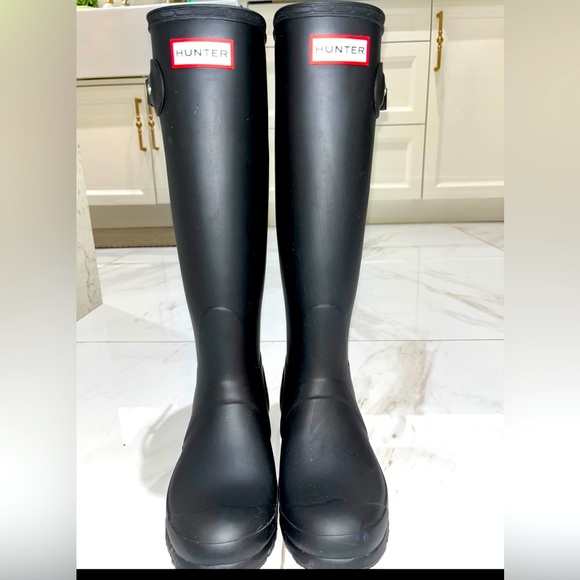 Woman’s Tall Hunter Boots - Picture 1 of 9